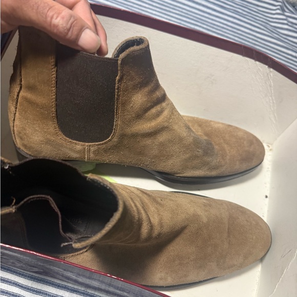 Chelsea Boot - Picture 4 of 4